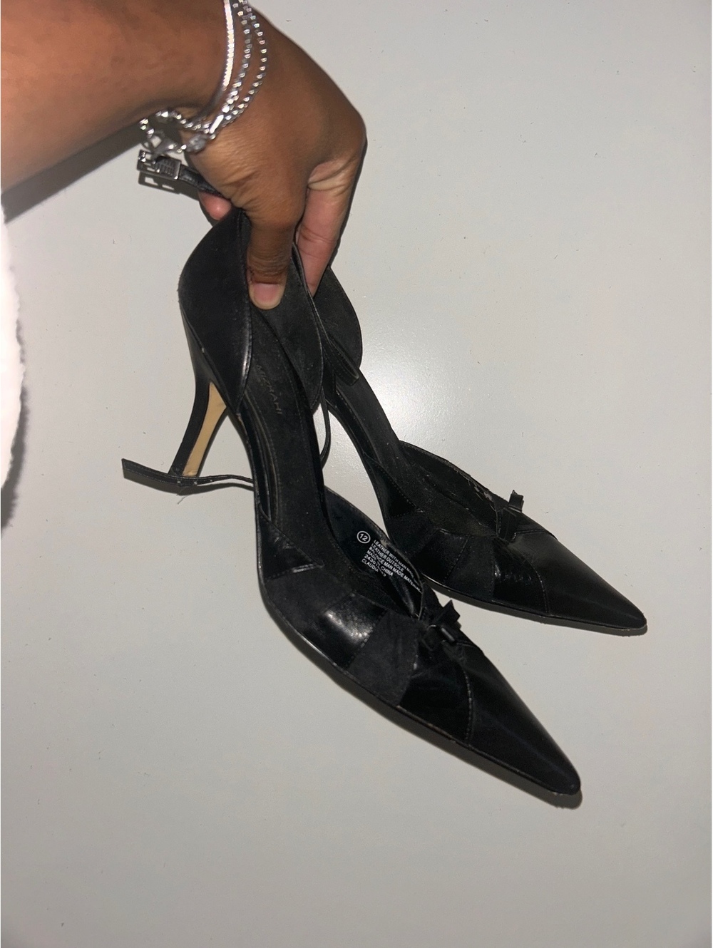 Isaac Mizrahi Black Pointed Toe Ankle Strap Heels
